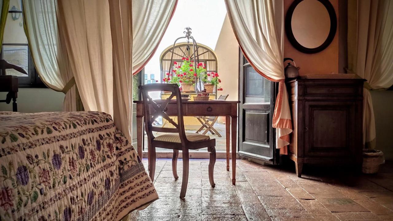 Villa Il Poggiale Dimora Storica ซานกัสชาโน อิน วัลดีเปซา ภายนอก รูปภาพ