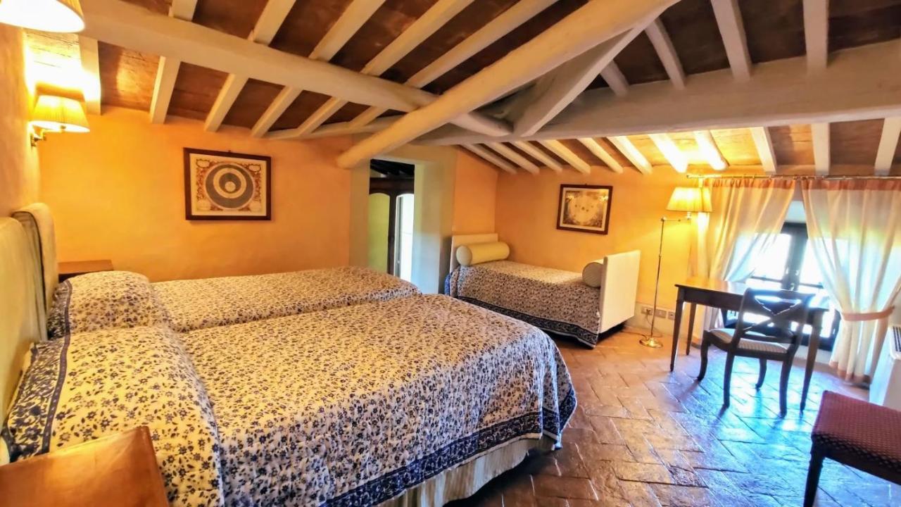 Villa Il Poggiale Dimora Storica ซานกัสชาโน อิน วัลดีเปซา ภายนอก รูปภาพ